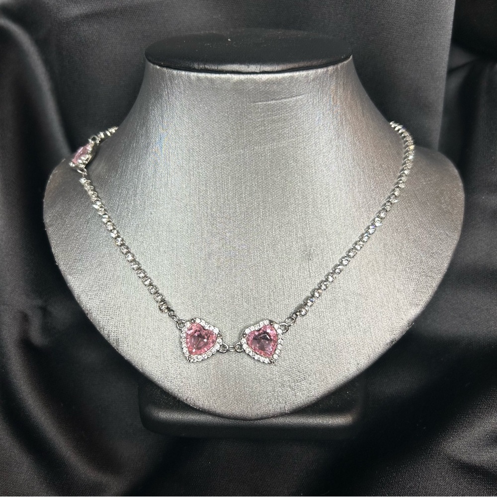 Elegant Silver and Pink Heart Necklace